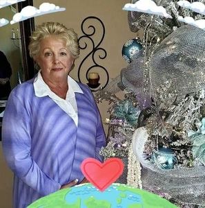 Meet your Posher, Renee